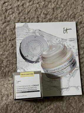 iT Cosmetics Confidence in a Cream Anti-Aging Hydrating Moisturizer 7ML (.23 oz)